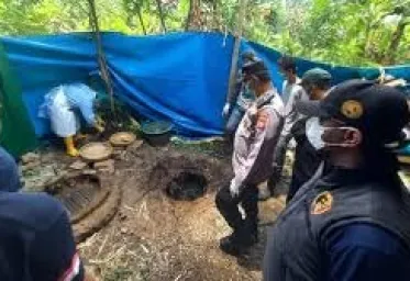 Mayat Wanita Pegawai Koperasi Ditemukan Dalam Lemari Pelaku Juga Pernah  Membunuh Istrinya  