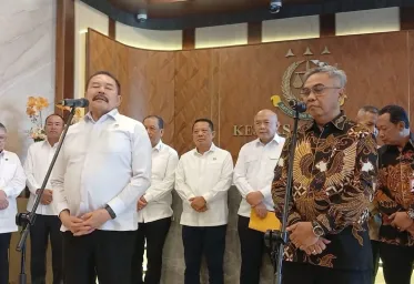 Terkait Penanganan Korupsi  Jaksa Agung Bantah Bersaing dengan KPK dan Polri 