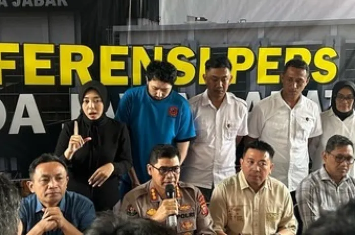 Dokter PPDS Diduga Perkosa Kerabat Pasien Dengan Cara Dibius  di RSHS Bandung