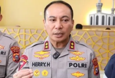 Kapolsek Bukit Raya Dicopot Buntut Debt Collector Ngamuk di Kantor Polisi