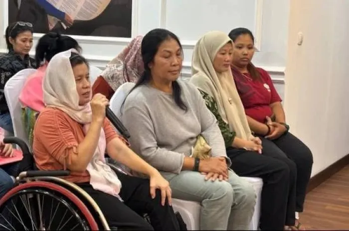 Di DPR  Mantan Pemain OCI Mengaku Pernah Disetrum Pakai Setruman Gajah