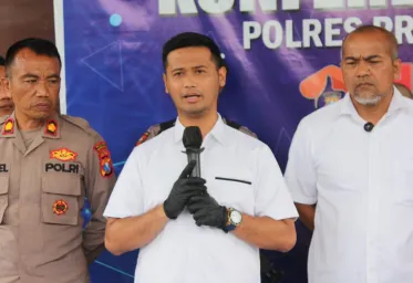 Polisi Berhasil Ungkap Curanmor di Swalayan Probolinggo Tersangka KakakBeradik Diamankan