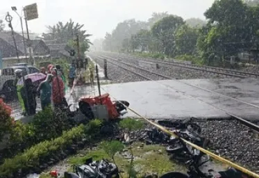 Penjaga Perlintasan  Menjadi Tersangka Laka Maut KA Malioboro