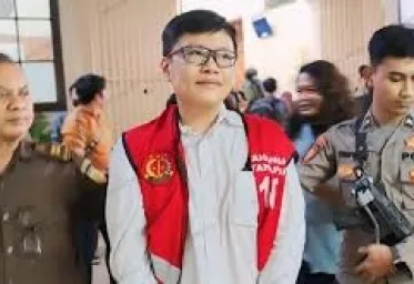  Tiga Hakim PN Surabaya Pembebas Ronald Tannur Akan Divonis  Hari Ini