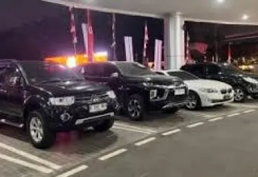 Kejagung Sita Sejumlah Mobil Mewah Milik Riza Chalid 