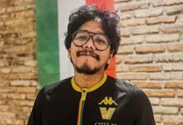 DPR Minta TNI Jelaskan Dugaan Pidana Ferry Irwandi