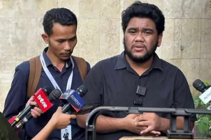 Polisi Periksa Staf Lokataru & Kuasa Hukum Dalam Kasus Delpedro 
