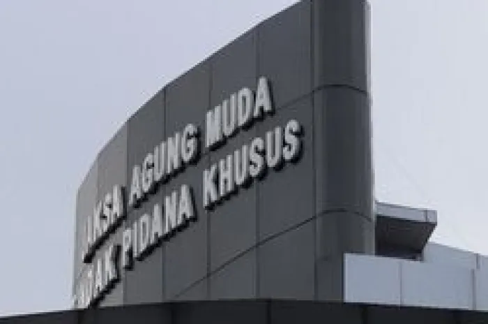 Dakwaan 9 Tersangka Kasus Minyak Mentah Tak Segera Kelar, Kejagung Minta Maaf 