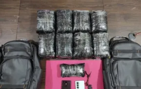 Polda Riau Berhasil Sita 47 Ribu Butir Ekstasi Yang Dibawa Pakai Motor di Kota Dumai 