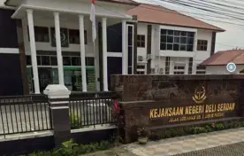 Nasional Kejagung Periksa Kajari dan Kasi Pidsus Deli Serdang 
