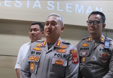 Kapolresta Sleman Diberhentikan Sementara  Terkait Kasus  Hogi Minaya