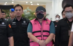 Bareskrim Tahan Dirut dan Komisaris PT DSI Terkait Kasus Penipuan Senilai Rp 24 T