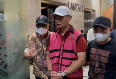 Hukuman Mantan Ketua PN Jaksel   Justru Ditambah Menjadi 14 Tahun Bui