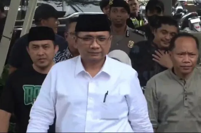 Hakim Menolak Praperadilan Mantan  Menag Yaqut Cholil Qoumas 