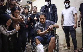 Bandar Sabu Taruh  Uang Sebesar Rp 16 M  di Depan Ruangan AKBP Didik