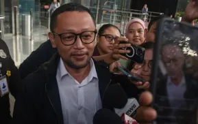 Hari Ini KPK Periksa Gus Alex Ada Kemungkinan Akan Ditahan