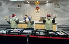 KPK Periksa Pengusaha Rokok Untuk Usut Temuan Rp 5 M di Safe House Ciputat