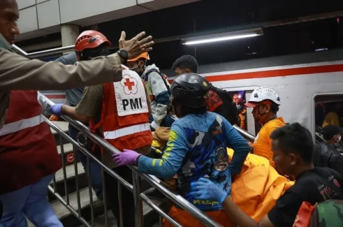 Daftar Identitas Korban Tewas Kecelakaan Kereta Bekasi Timur