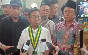 40 Ormas Islam Laporkan Ade ArmandoAbu JandaGrace Natalie Terkait  Soal JK